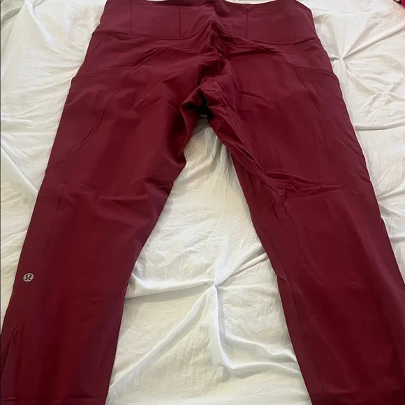 lululemon athletica Burgundy Fast & Free 25” Leggings - Picture 3 of 3